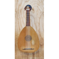 lute_front