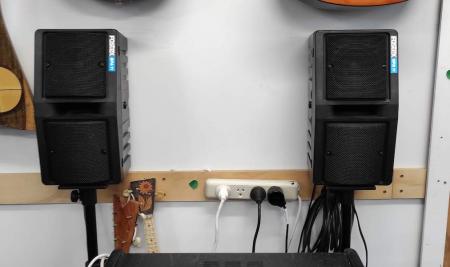 powered_speakers_fostex