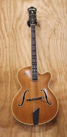 hofner_2062140861