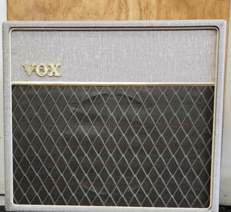 vox_ac_30_hannd_wired